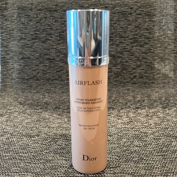 Dior Makeup Brand New Dior Airflash Spray Foundation In Shade 2cr22
